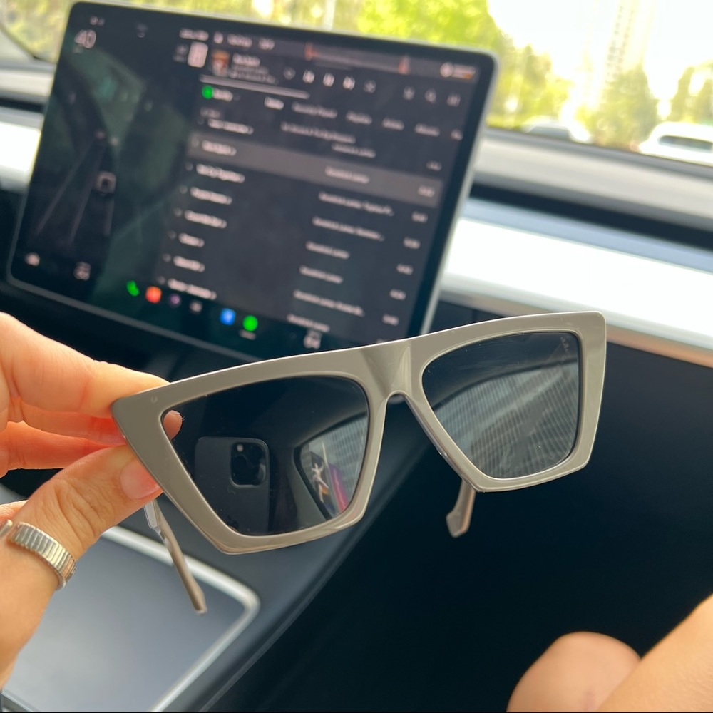 TOL EYEWEAR